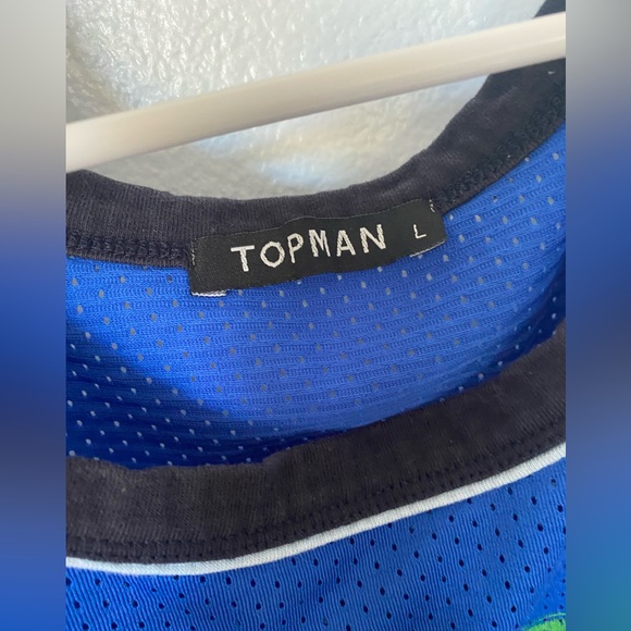 Men’s top - Picture 3 of 5